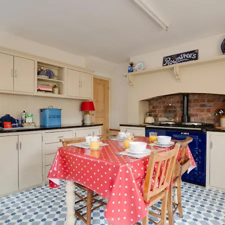 Holiday home Pantile *