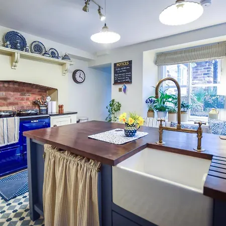 2 Bed In Oc-y110 פיקרינג